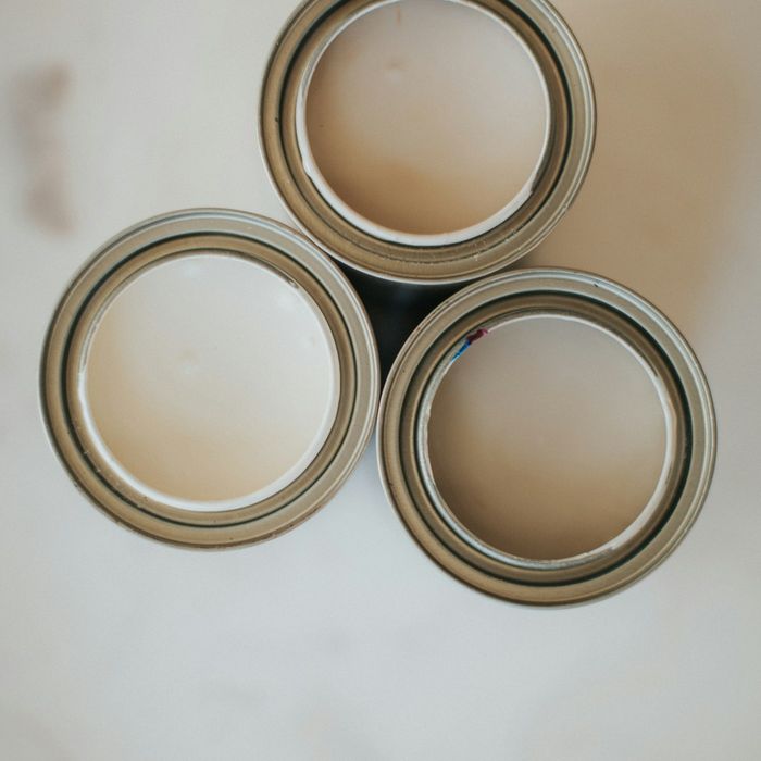 Latas de tinta abertas